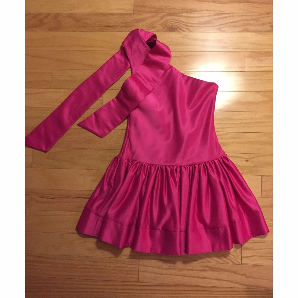 ⭐️ Formal Cocktail Dress ⭐️ - Picture 2 of 3